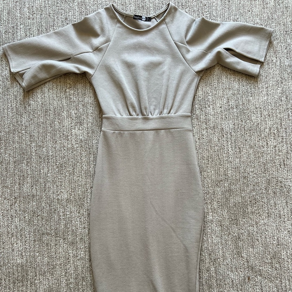 BOOHOO Pencil dress with slit sleeves
